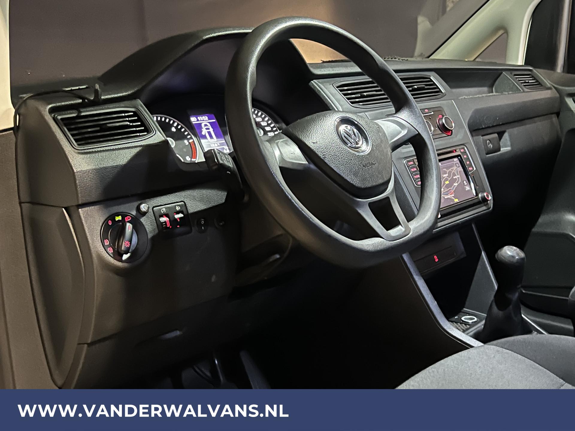 Foto 20 van Volkswagen Caddy 2.0 TDI L1H1 Euro6 Airco | Cruisecontrol | Navigatie | Omvormer | Apple Carplay