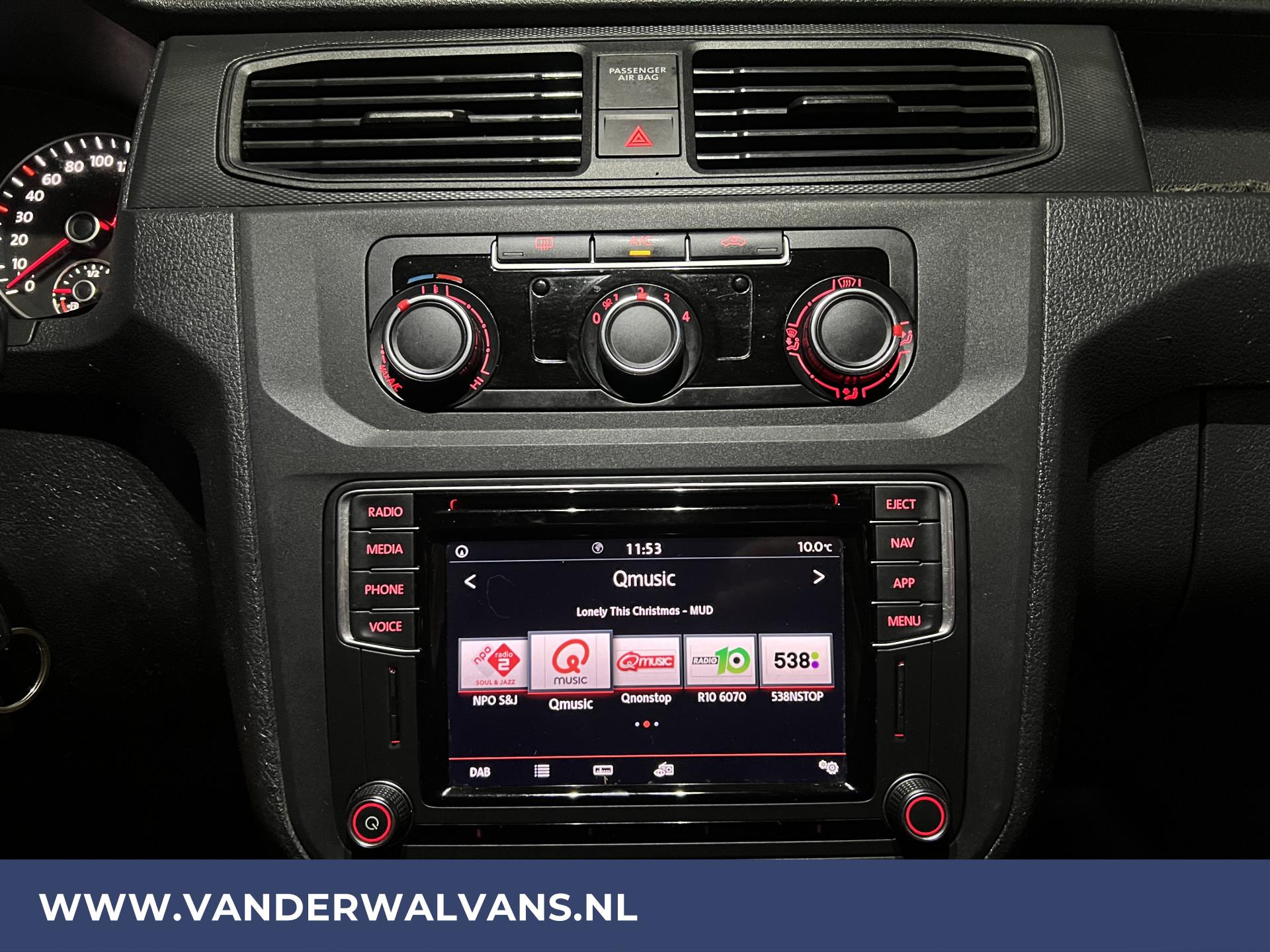 Foto 9 van Volkswagen Caddy 2.0 TDI L1H1 Euro6 Airco | Cruisecontrol | Navigatie | Omvormer | Apple Carplay