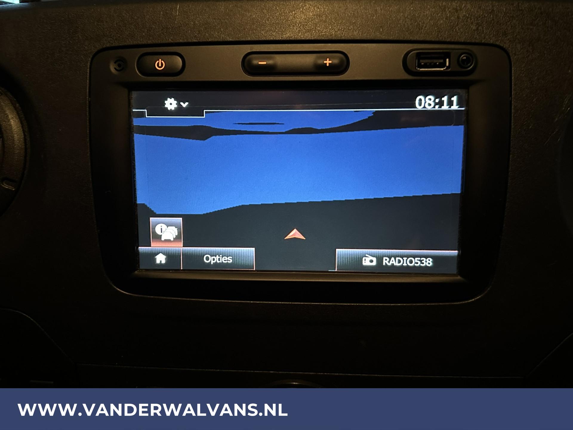 Foto 5 van Opel Movano 2.3 CDTI 146pk Bakwagen Laadklep Zijdeur Dubbel Lucht Euro6 Airco | Navigatie