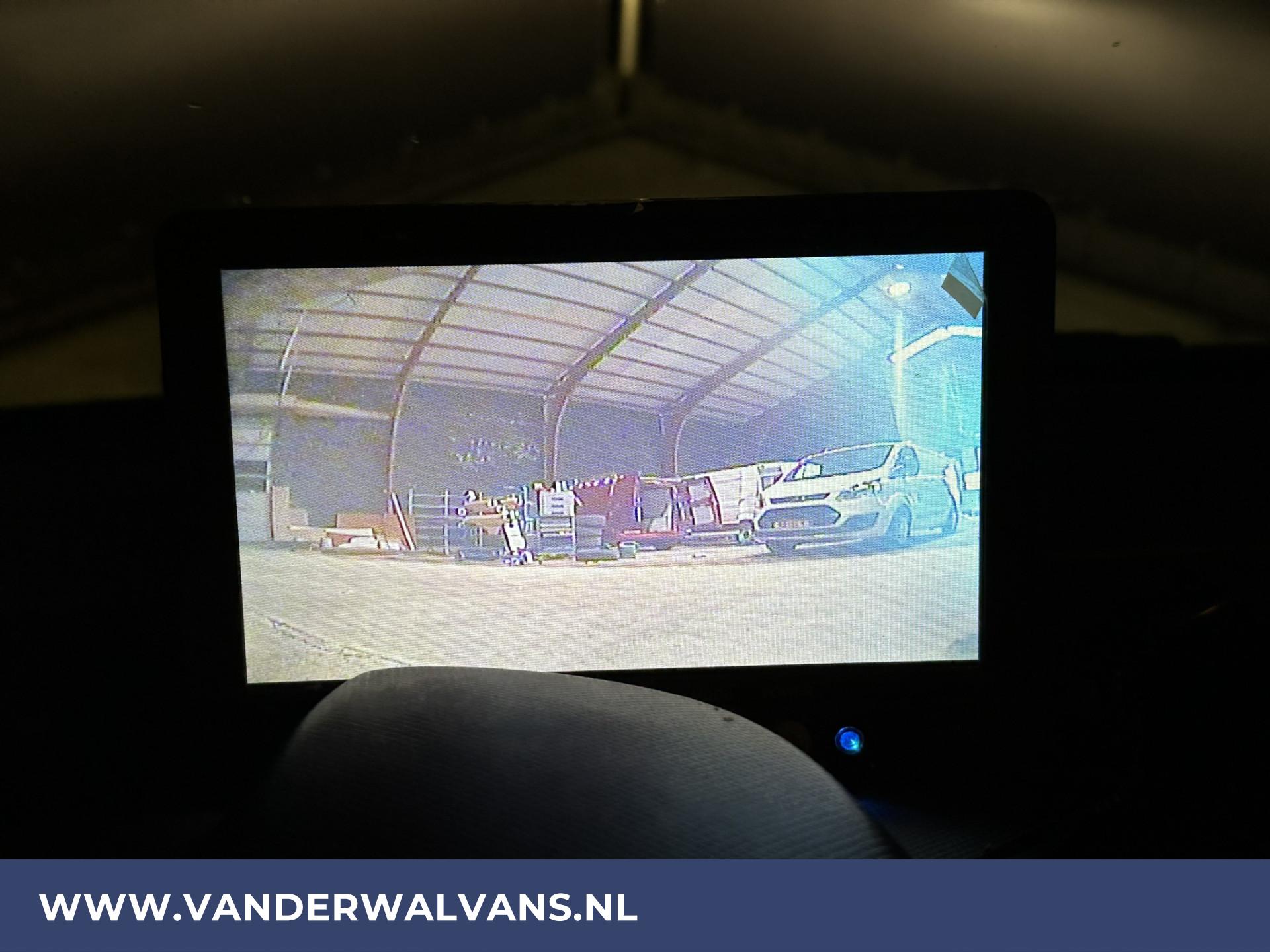 Foto 6 van Opel Movano 2.3 CDTI 146pk Bakwagen Laadklep Zijdeur Dubbel Lucht Euro6 Airco | Navigatie