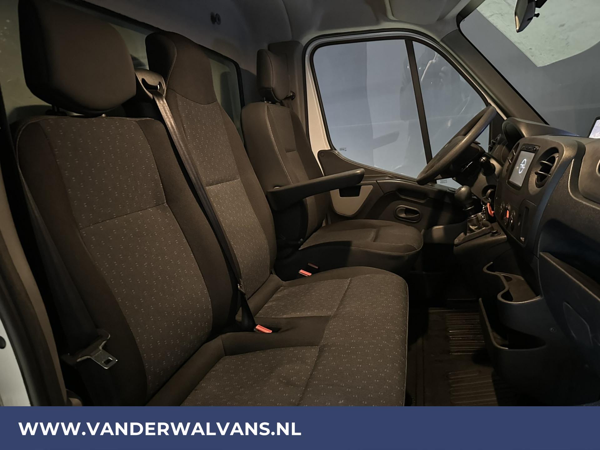 Foto 8 van Opel Movano 2.3 CDTI 146pk Bakwagen Laadklep Zijdeur Dubbel Lucht Euro6 Airco | Navigatie
