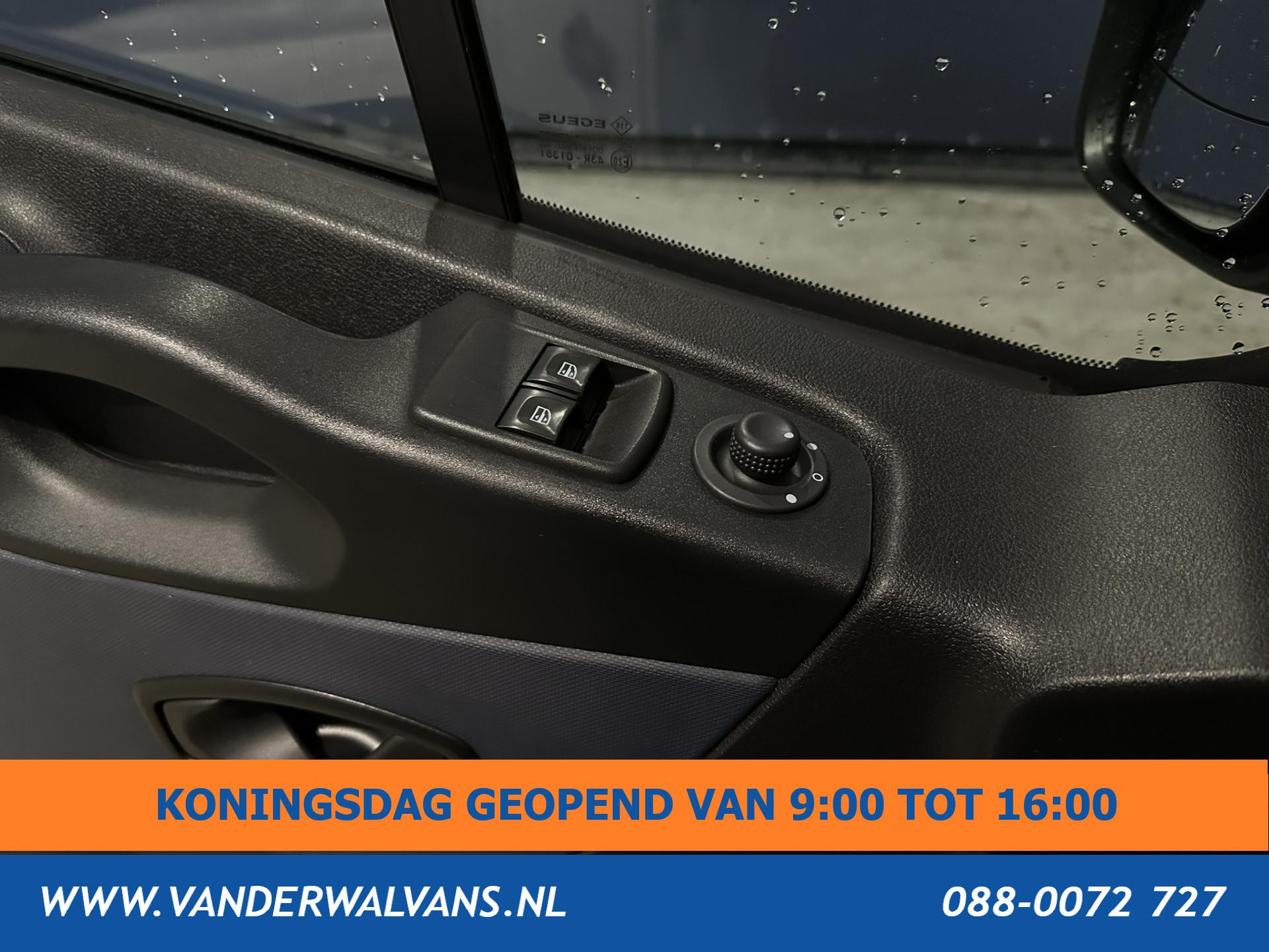 Foto 20 van Opel Vivaro 1.6 CDTI 122pk L1H1 Euro6 Airco | 2x Zijdeur | Navigatie | Camera | Sidebars