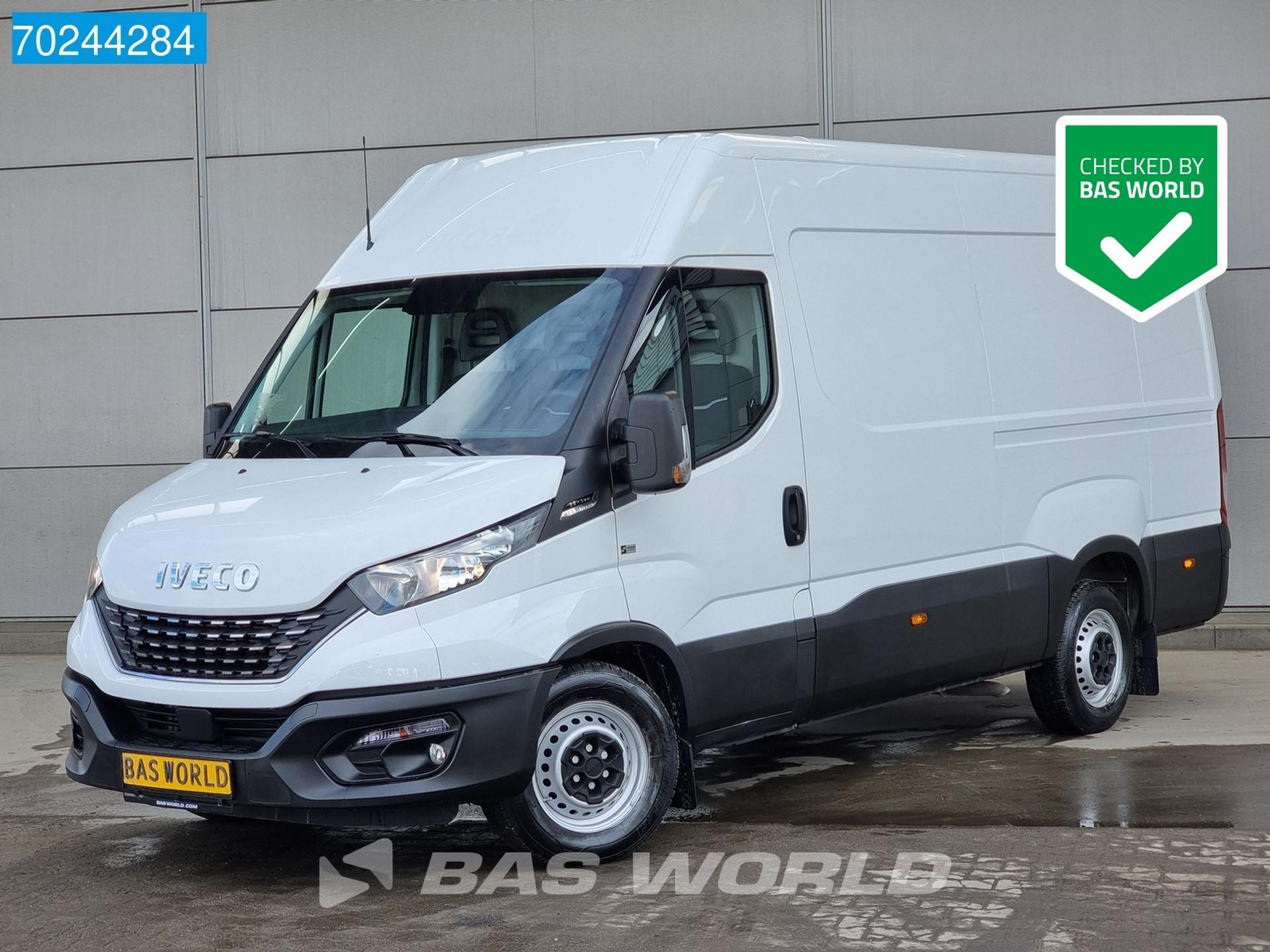 Foto 1 van Iveco Daily 35S14 Automaat L2H2 Airco Cruise Standkachel 12m3 Airco Cruise control