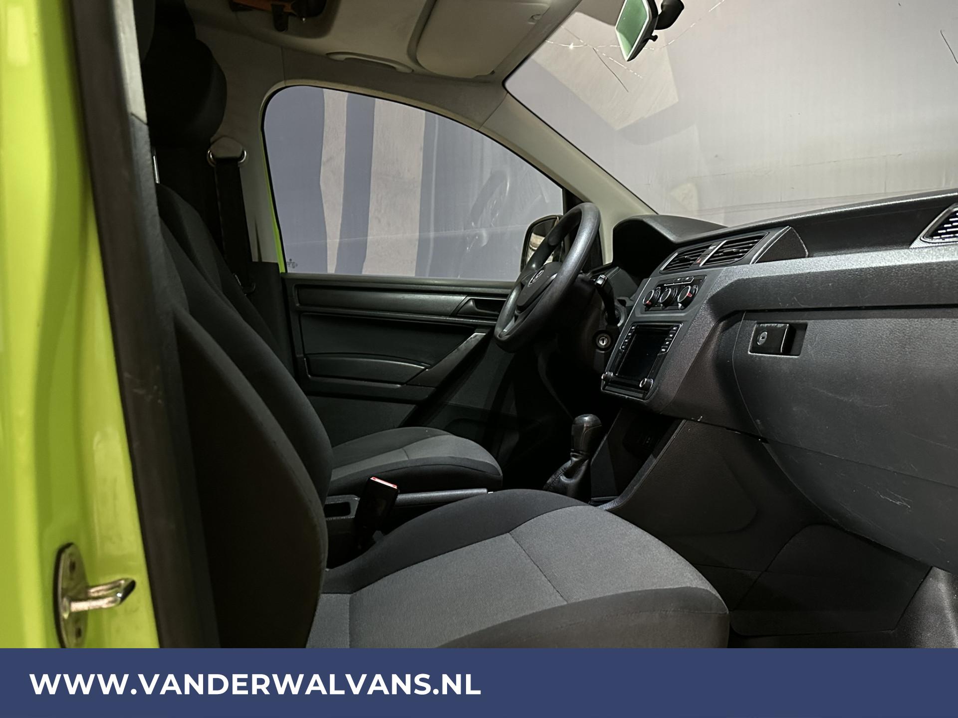 Foto 8 van Volkswagen Caddy 2.0 TDI L1H1 Euro6 Airco | Navigatie | Trekhaak | Apple Carplay | Android Auto
